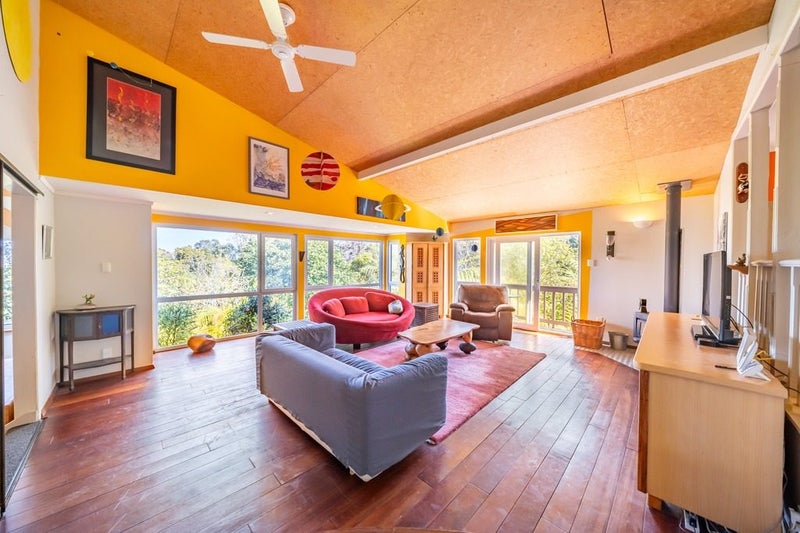 23 Corrondella Grove, Belmont, Lower Hutt - Carousel 2