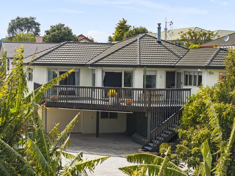 3 Maddison Place, Welcome Bay, Tauranga - Carousel 1
