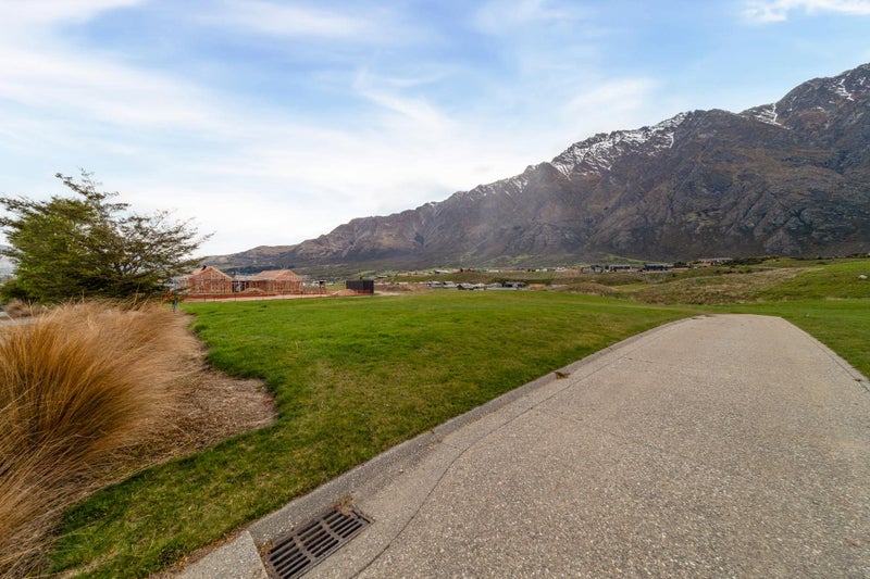 22 Cunninghams DR, Jacks Point, Queenstown - Carousel 2