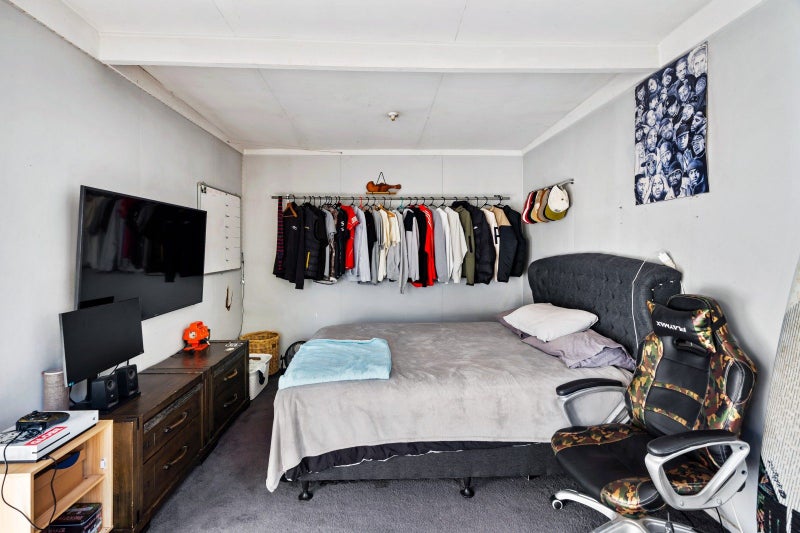 9 Ngarimu Crescent, Taradale, Napier - Carousel 19