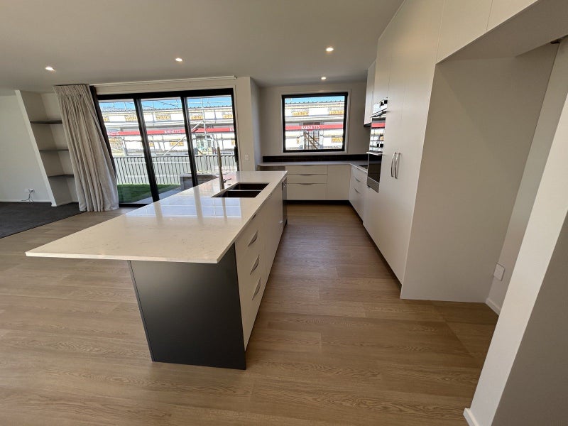 148 Burdon Loop, LAKE HAWEA - Carousel 2