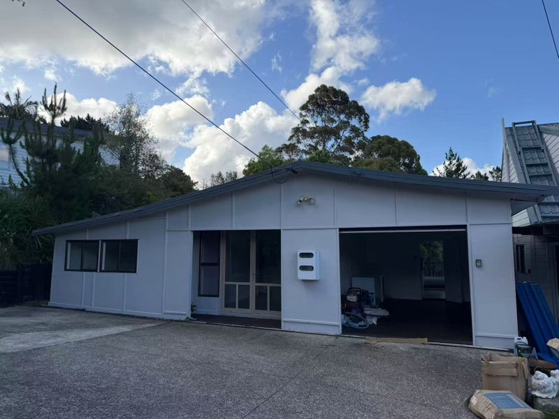 116 The Avenue, Lucas Heights, Auckland - Carousel 1