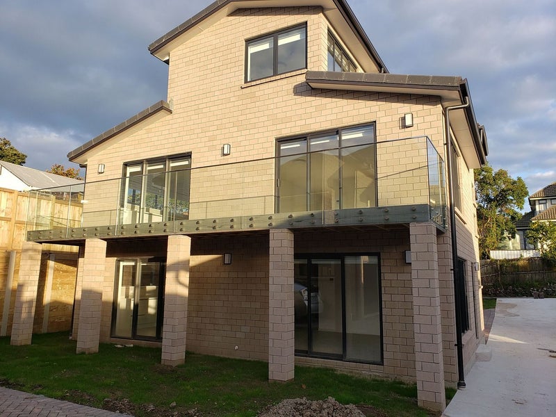 65A Terry Street, Blockhouse Bay, Auckland - Carousel 1