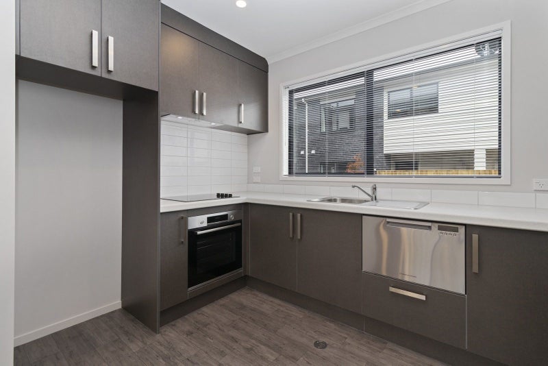10/88 Carrington Avenue, Silverdale, Hamilton - Carousel 2