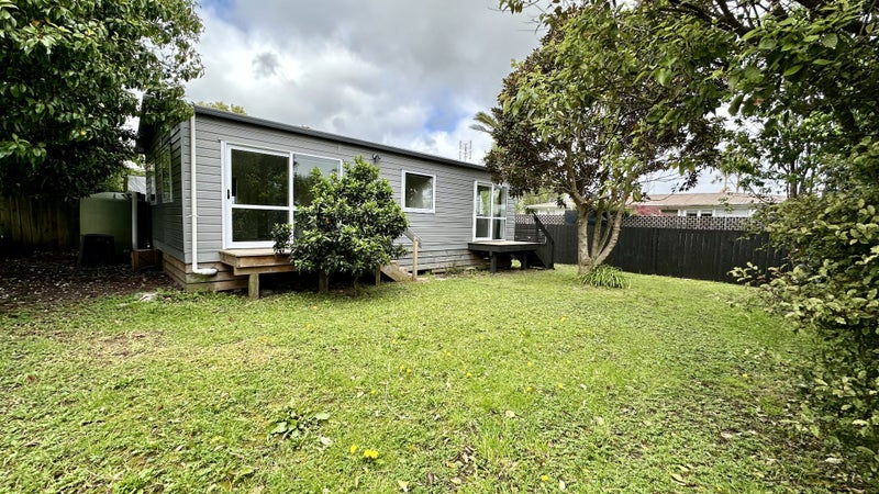22 Airdrie Road, Ranui, Auckland - Carousel 12