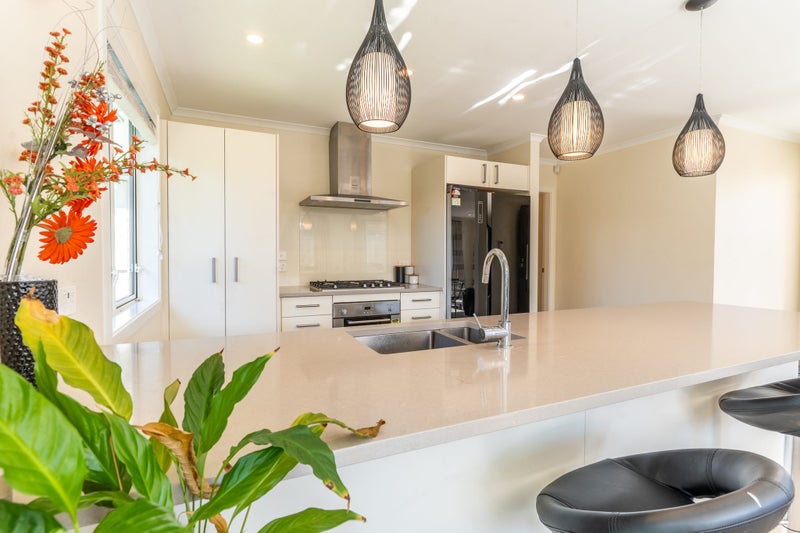 67 Botanical Road, Takaro, Palmerston North - Carousel 2