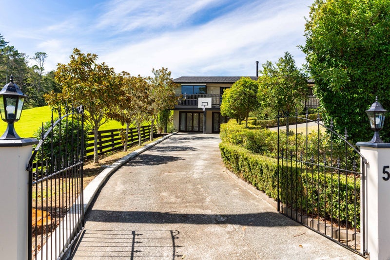 5 Skelton Crescent, Paparoa - Carousel 2