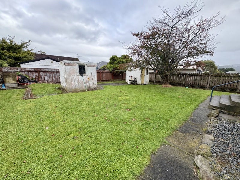 3 Shearer Crescent, Naenae, Lower Hutt - Carousel 16