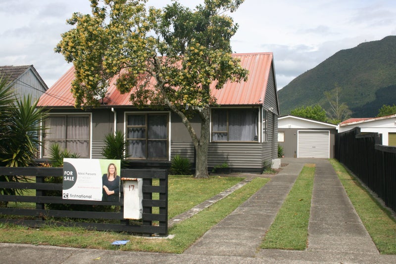 17 Domett Street, Kawerau, Kawerau - Carousel 1