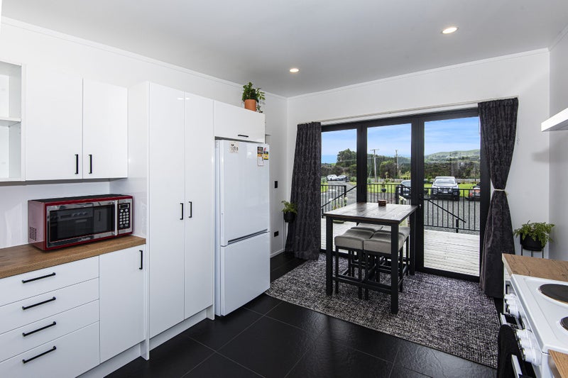 6257 State Highway 12, Turiwiri - Carousel 26