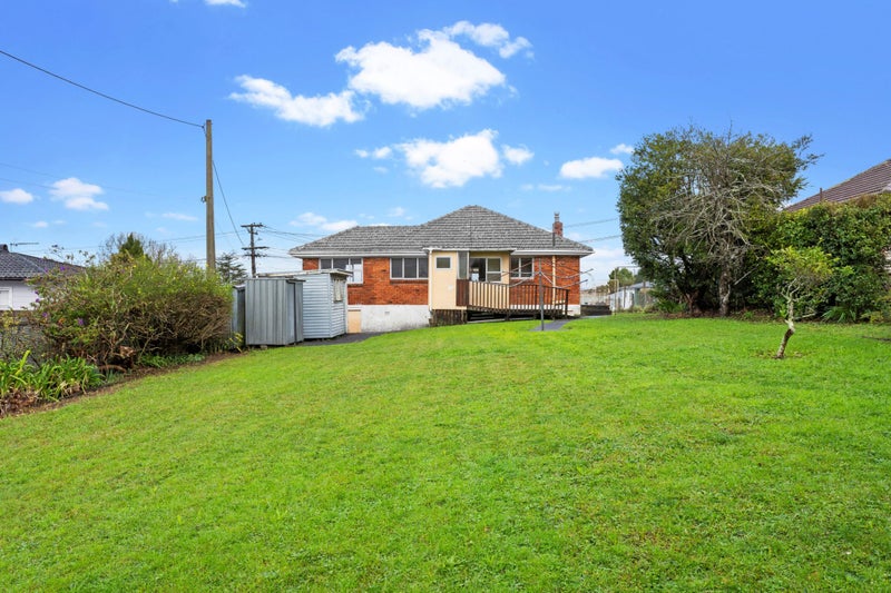 202 New Windsor Road, New Windsor, Auckland - Carousel 1