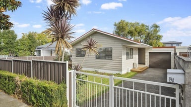 19A Walpole Street, Ellerslie, Auckland - Carousel 1