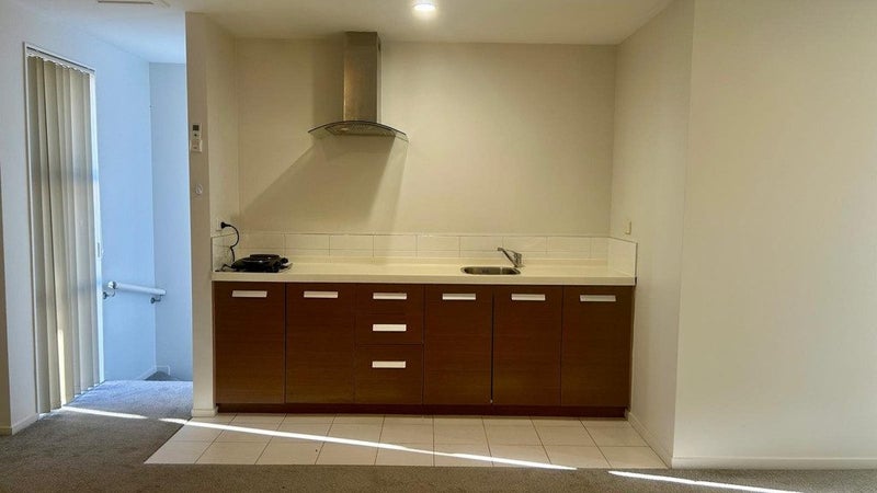 18 Windfola Parkway, Takanini, Auckland - Carousel 2