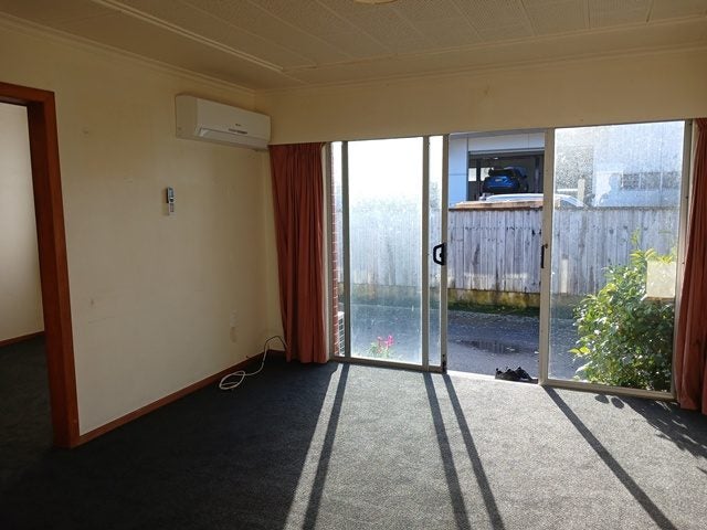15 Havill Street, Takaro, Palmerston North - Carousel 2