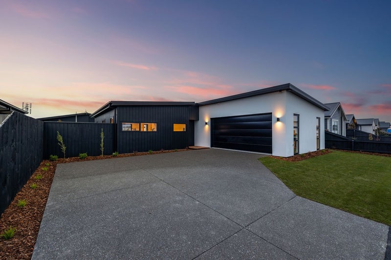 31 Timara Crescent, Marshland, Christchurch - Carousel 1