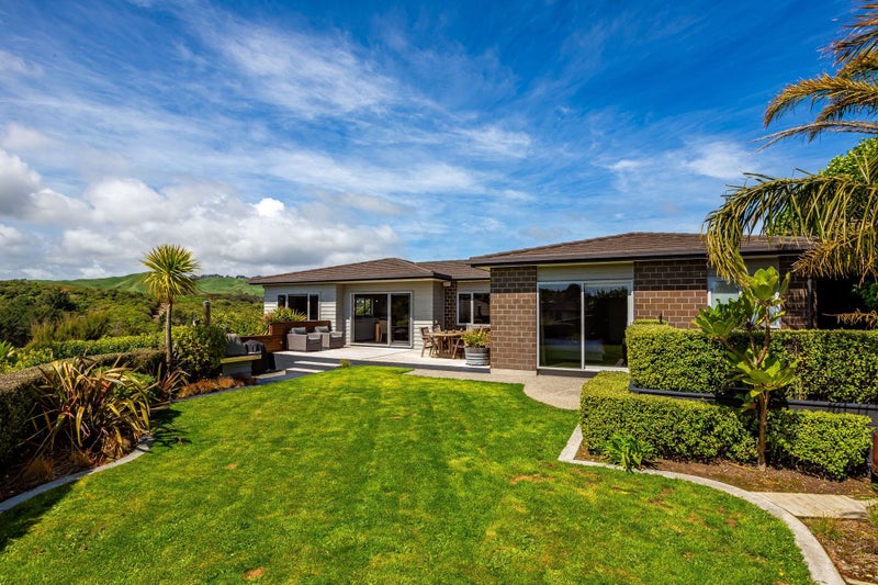 17 Dusky Crescent, Aotea, Porirua - Carousel 35