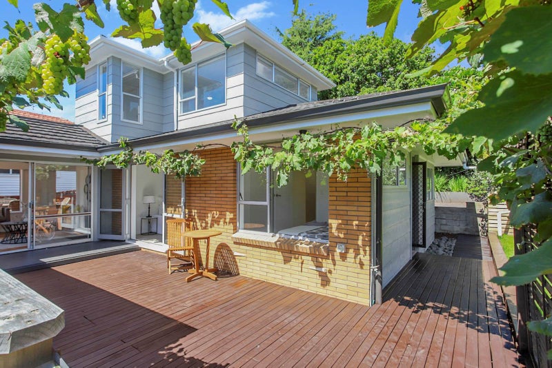 3/40 Hoskins Avenue, Hillsborough, Auckland - Carousel 1