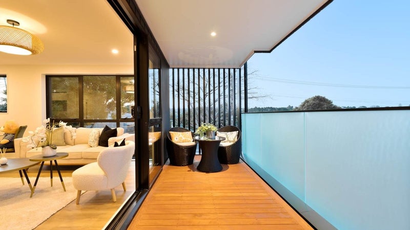 2/34 Lincoln Park Avenue, Massey, Auckland - Carousel 1