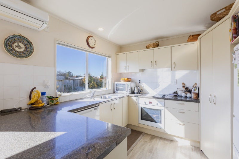 129 Avondale Road, Greenmeadows, Napier - Carousel 2