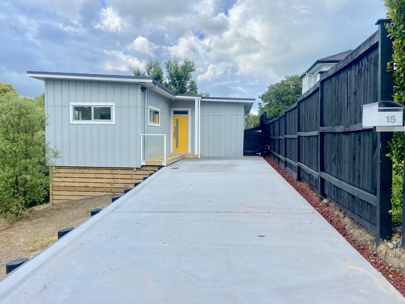 15 Argyle Road, Browns Bay, Auckland - Carousel 1