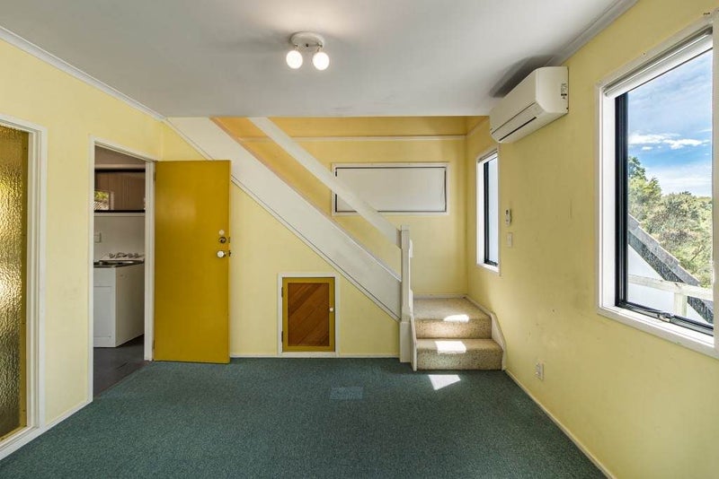 152 Chelsea View Drive, Chatswood, Auckland - Carousel 2