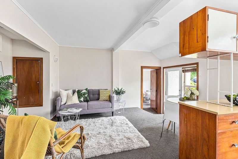 48 Randwick Road, Northland, Wellington - Carousel 2