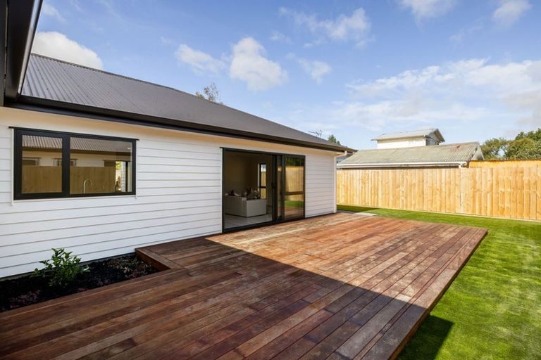 18 Mount View Road, Melville, Hamilton - Carousel 17