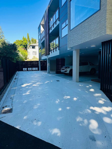 5/20 Tisdall Street, Hamilton Central, Hamilton - Carousel 10