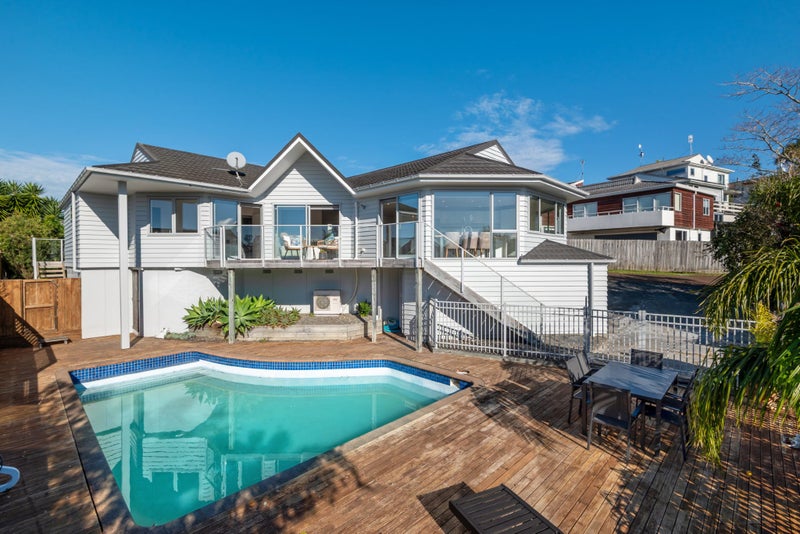 56 Fitzwilliam Drive, Torbay, Auckland - Carousel 1