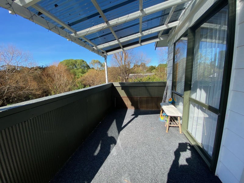 1036A Great North Road, Point Chevalier, Auckland - Carousel 2