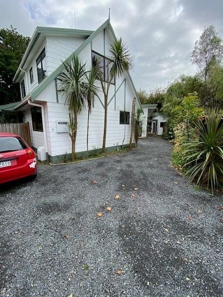 12 Silva Crescent, Riverlea, Hamilton - Carousel 11