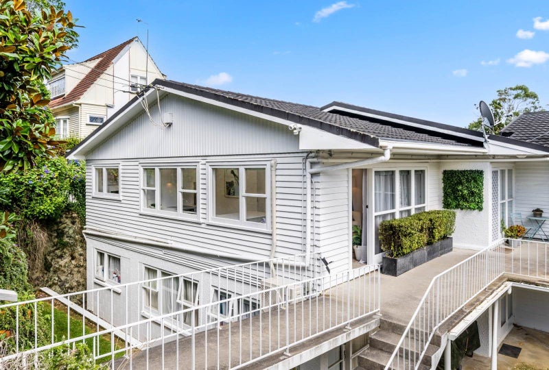 5/111 Patteson Avenue, Mission Bay, Auckland - Carousel 1
