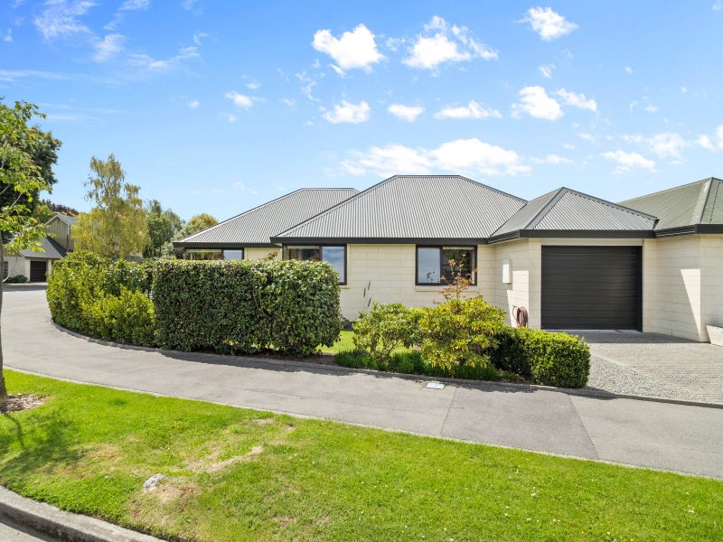 16 Buchanan Place, Allenton, Ashburton - Carousel 1