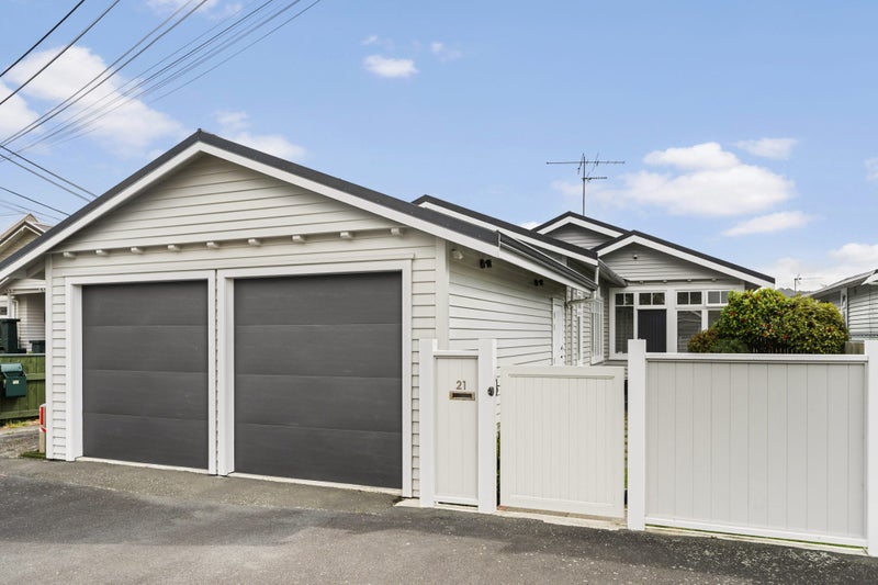 21 Argentine Avenue, Miramar, Wellington - Carousel 2