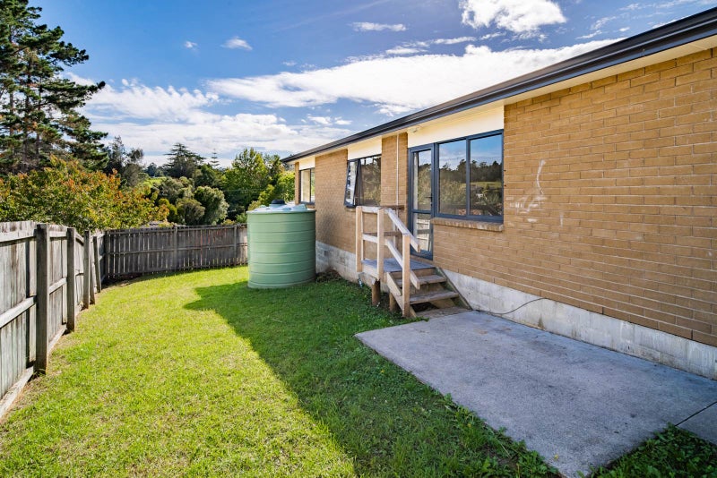 54A Candia Road, Swanson, Auckland - Carousel 13
