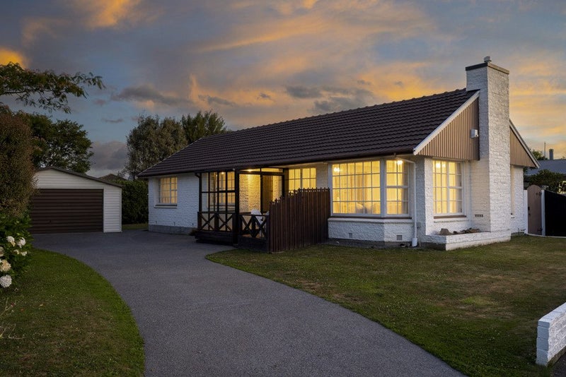 15 Blairdon Place, Bishopdale, Christchurch - Carousel 1