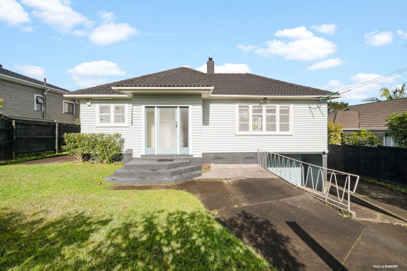 54 Fir Street, Waterview, Auckland - Carousel 13