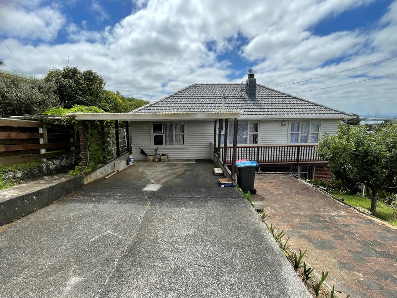 56 Belfast Street, Hillsborough, Auckland - Carousel 2