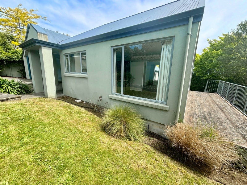 18 Ennerdale Row, Westmorland, Christchurch - Carousel 16