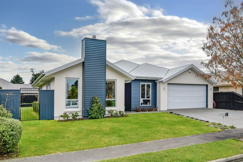 35 Reka Street, Parklands, Christchurch - Carousel 1