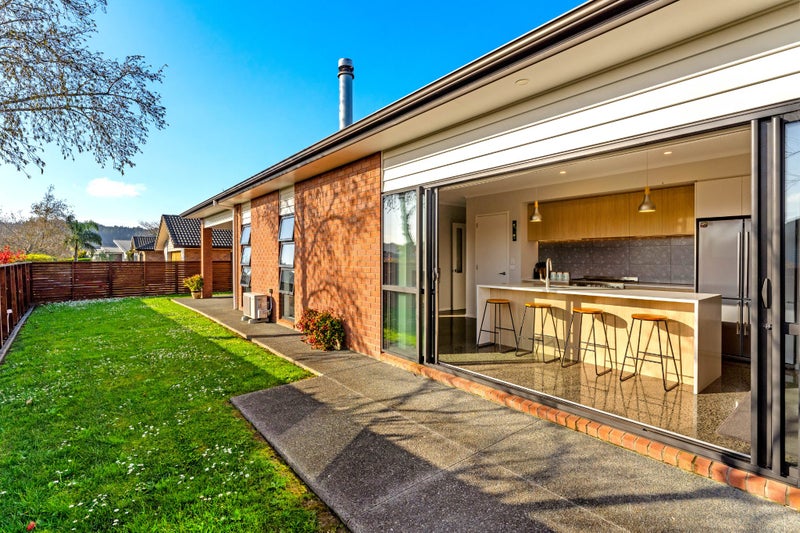 1A Maple Lane, Huapai, Kumeu - Carousel 22