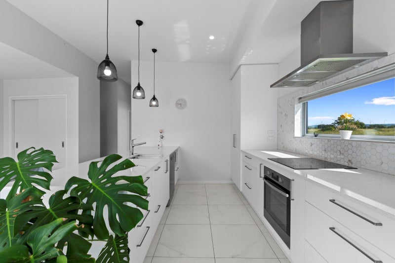 40 Franks Way, Papamoa Beach, Papamoa - Carousel 2