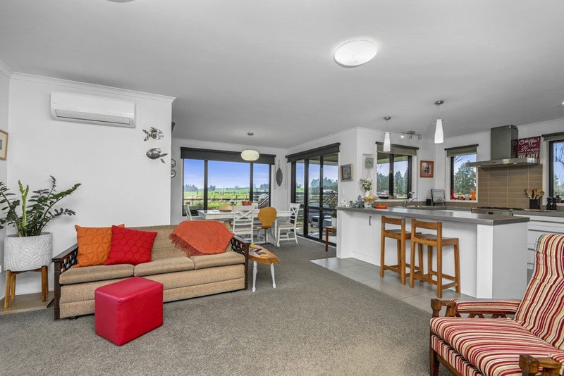 18 Bird Road, Pirongia, Te Awamutu - Carousel 2