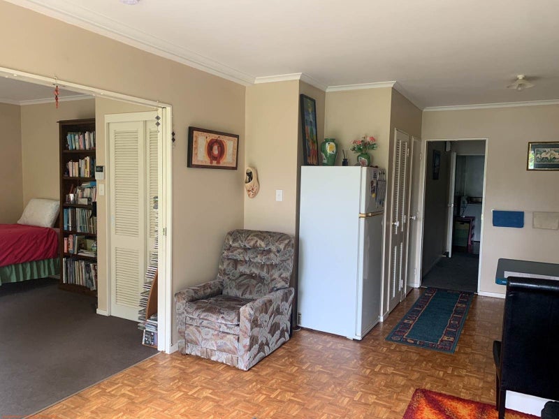 48 Girrahween Drive, Totara Vale, Auckland - Carousel 13