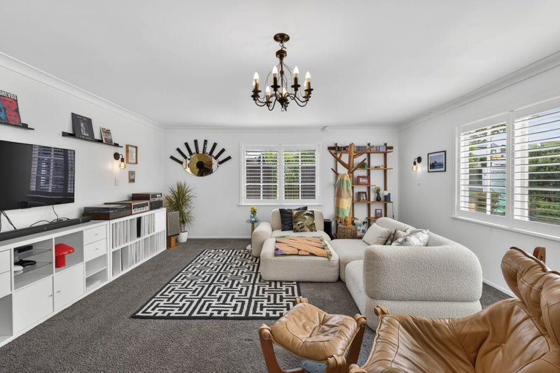 65 Kings Road, Panmure, Auckland - Carousel 2