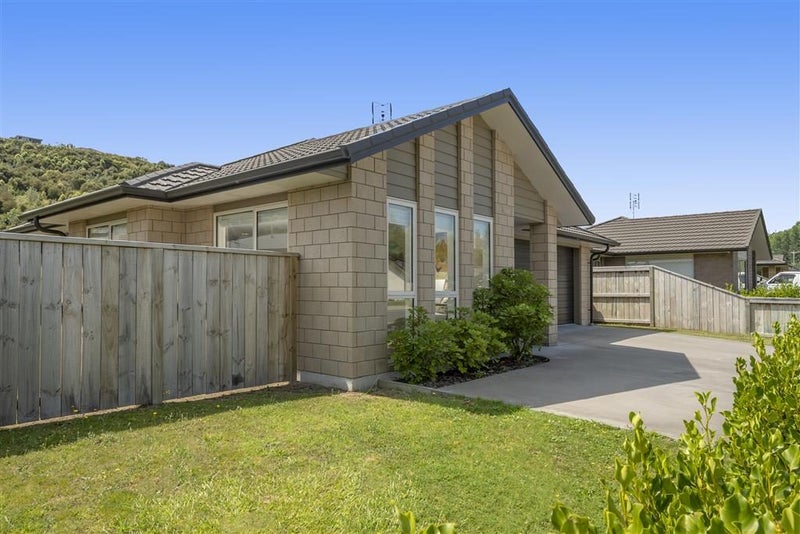 263 Lakes Boulevard, Pyes Pa, Tauranga - Carousel 2