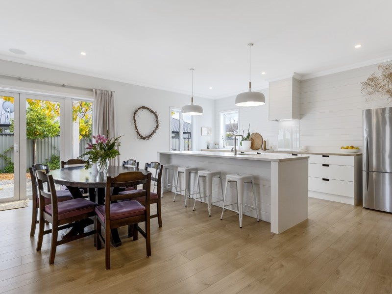 33 Chandler Crescent, Clyde, Clyde - Carousel 21