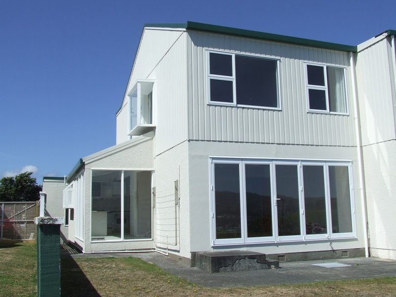 117 Akaroa Drive, Maupuia, Wellington - Carousel 1