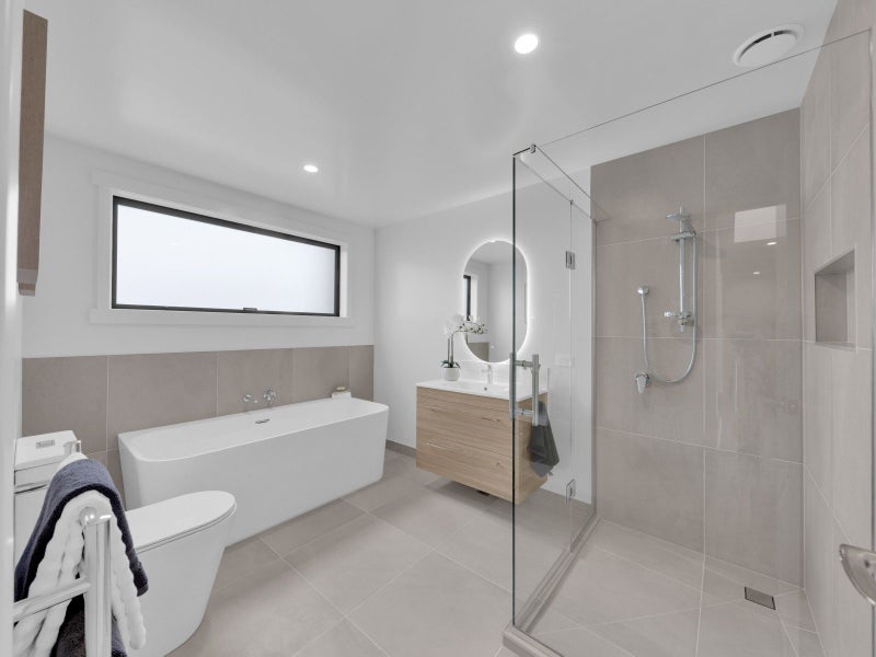 49 Maanihi Drive, Rototuna North, Hamilton - Carousel 13