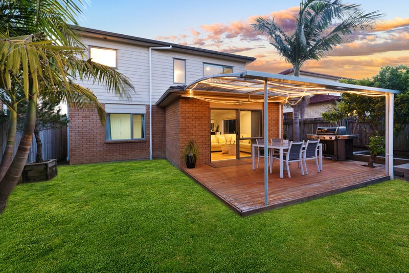 16B Charlenne Close, Ranui, Auckland - Carousel 2